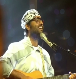 Ja Re Jare Ure Jare Pakhi - Arijit Singh