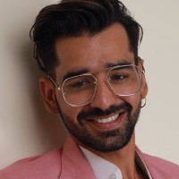 Maninder Buttar